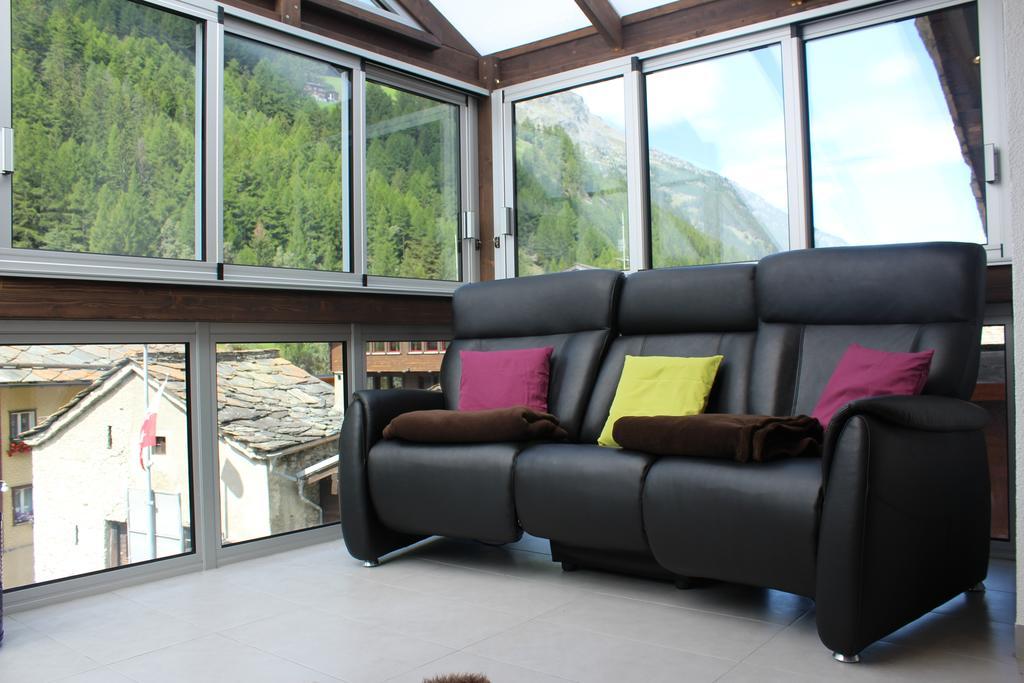 Haus Dorf 7 Saas-Grund Exterior foto